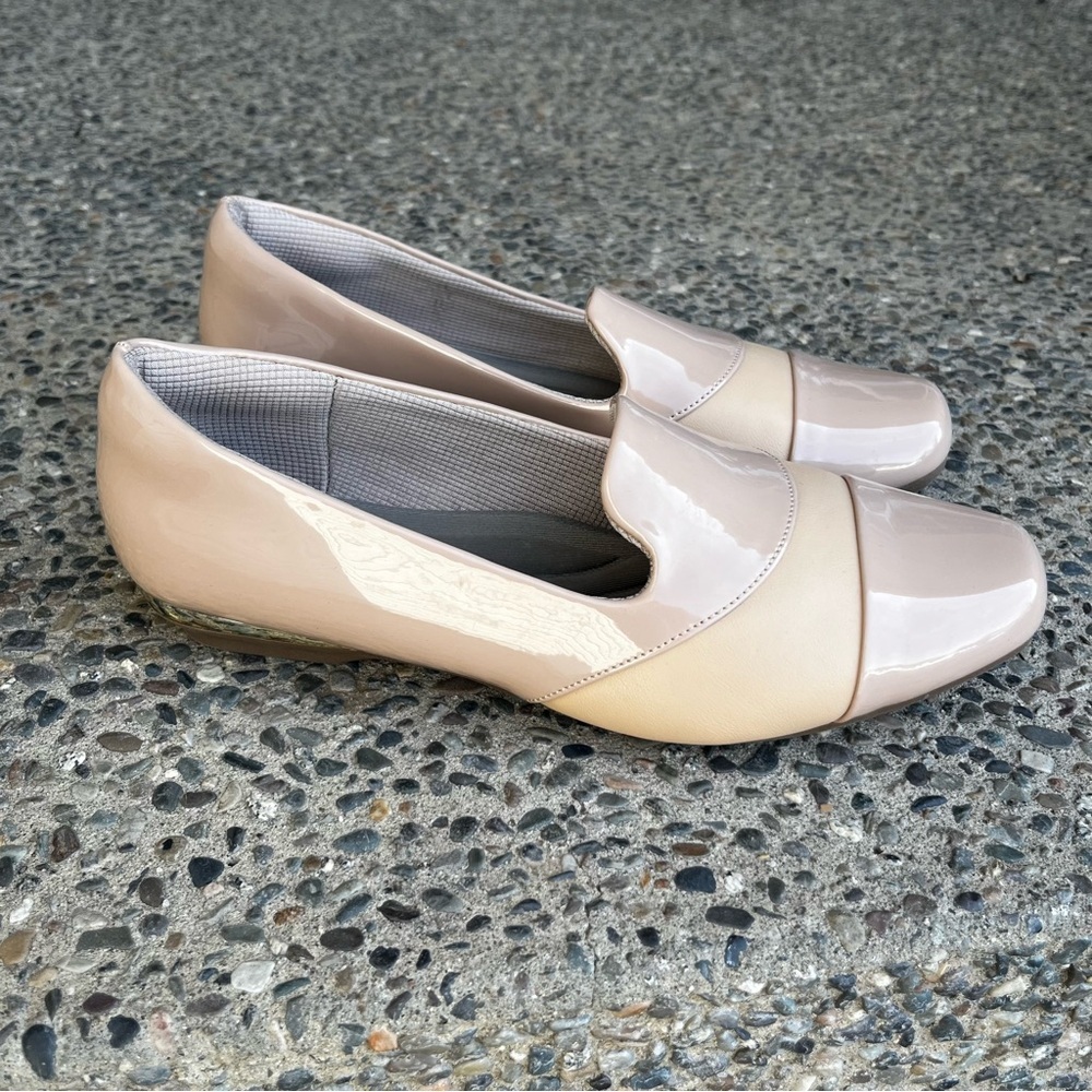 Women's Patent Leather Two-Tone Nude Flats